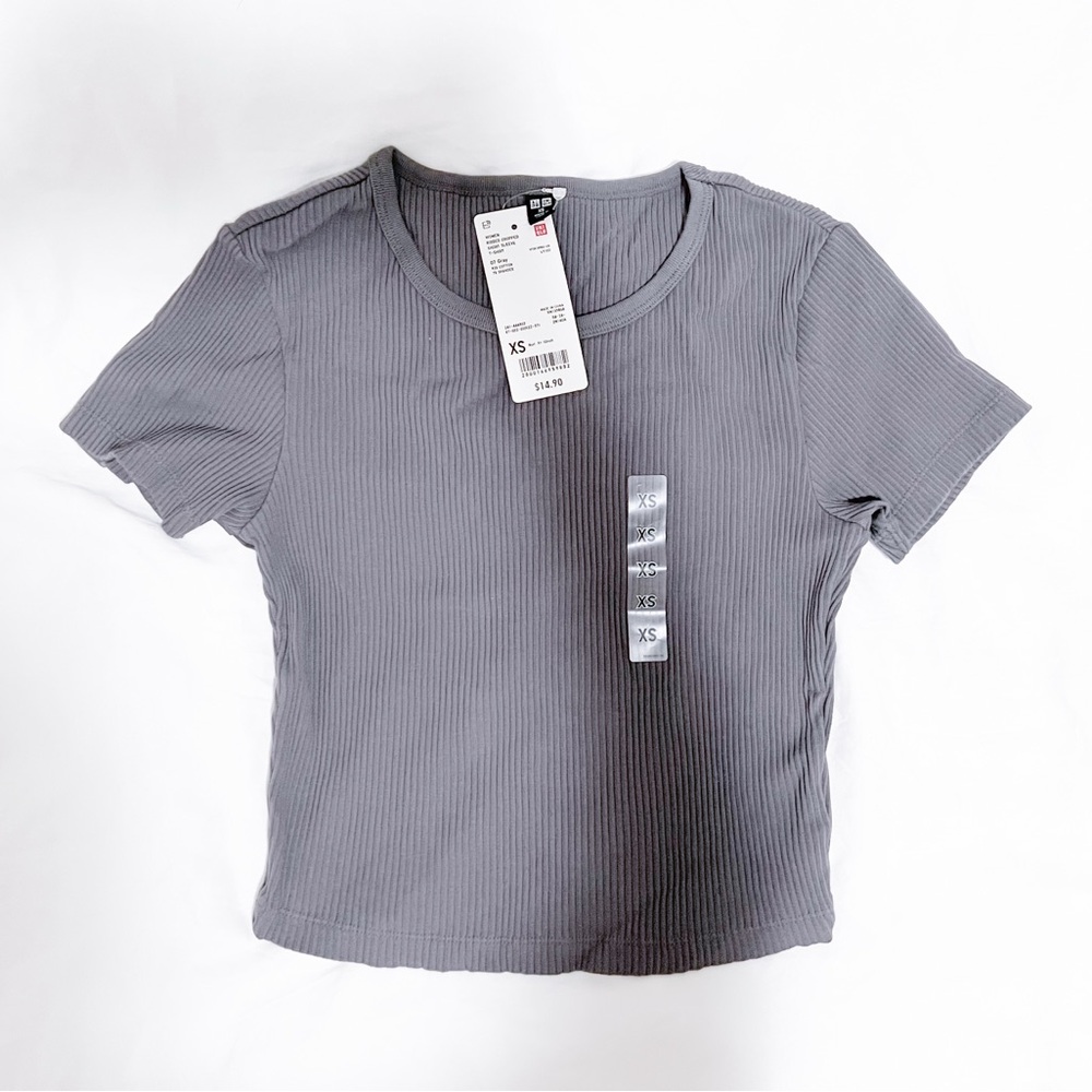 Grey Uniqlo Ribbed Crop Top (NWT)